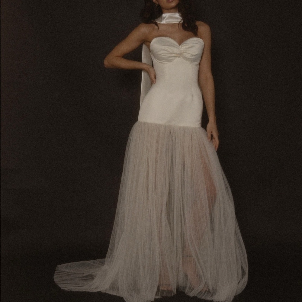 Wedding engagement bridal dress